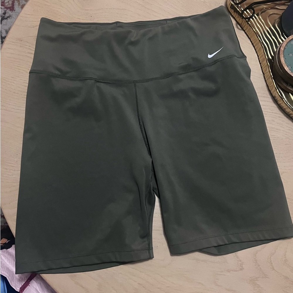 Nike One biker shorts